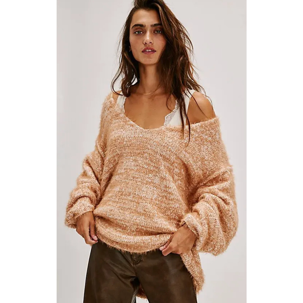 NEW FREE PEOPLE IVORY CAMEL COMBO SPARROW FUZZY OVERSIZED PULLOVER SWEATER SZ M